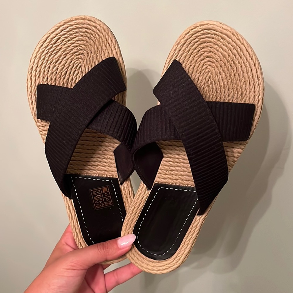 Black Summer Sandals